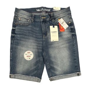 Wallflower legendary fit Bermuda shorts sz 11